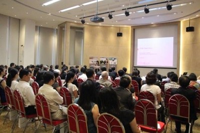 活動嘉賓主要來自于上海新加坡商會-上海新加坡俱樂部和上海浙江商會的企業(yè)會員，及華盛頓大學(xué)-復(fù)旦大學(xué)EMBA校友會