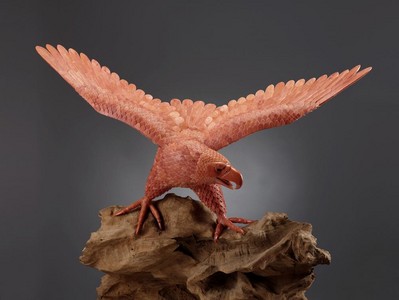 綺麗珊瑚 - 《鵬程萬(wàn)里》稀世珍貴、展現(xiàn)完美工藝來(lái)自深海的紅珊瑚作品